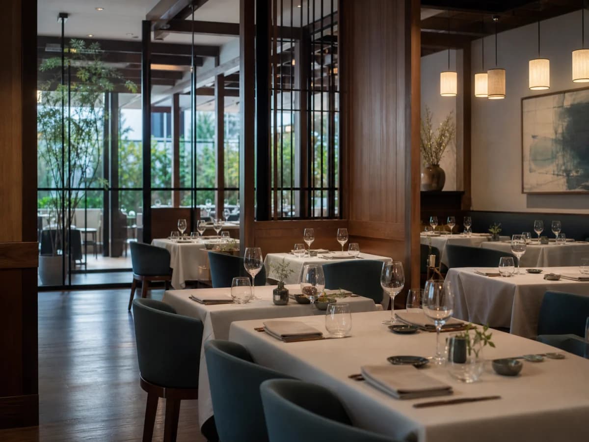 Restaurant & Hotels
